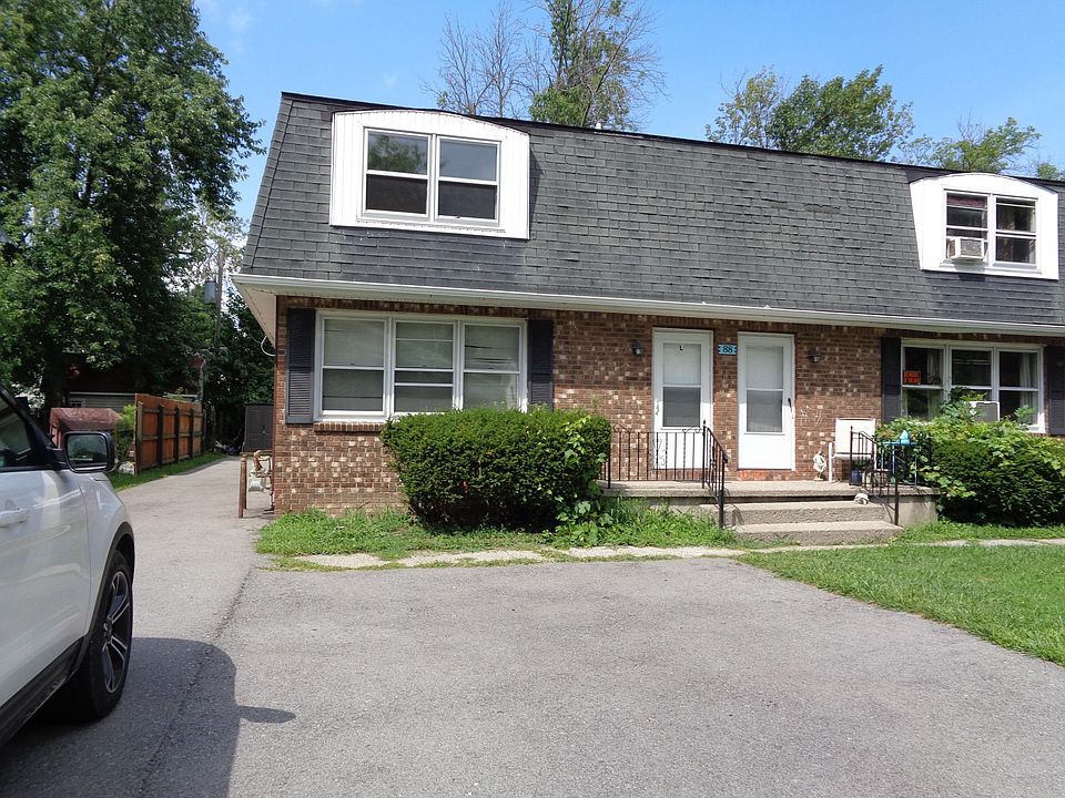 Welcome to 88 Pheasant Run - extra parking in front