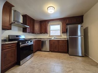 505 Forest Ave FLOOR 1, Lyndhurst, NJ 07071