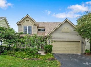 2118 Brookside Ln, Aurora, IL 60502
