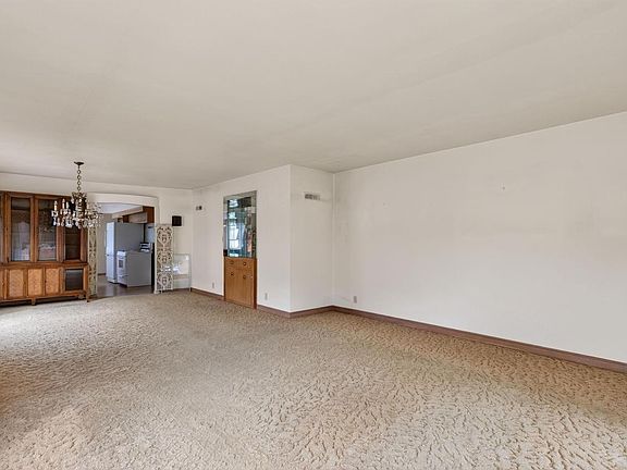 5th image of 3579 S 14th STREET