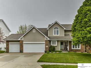 3810 N 160th St, Omaha, NE 68116