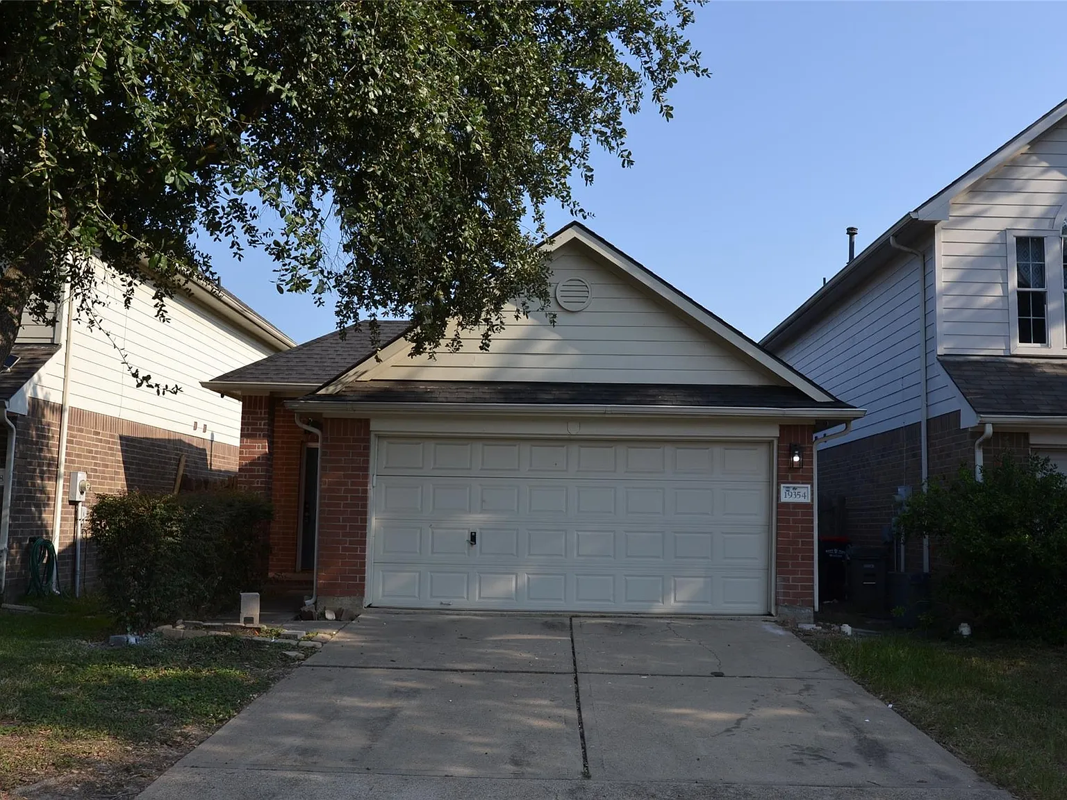 3 bed, 2.0 bath, 1154 sqft, $1,675 — Photo 1