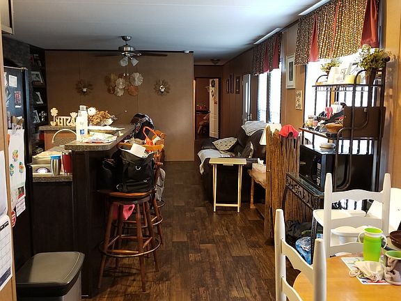 4th image of 308 W Roosevelt St