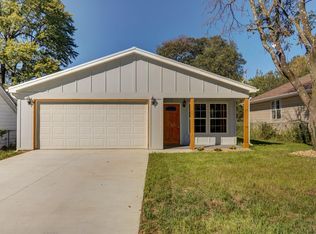 2541 W Page St, Springfield, MO 65802