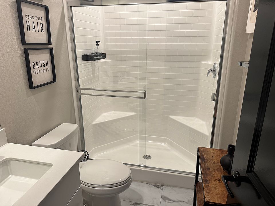 2nd image of 30865 White Pines Dr