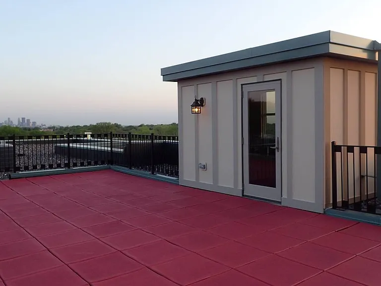 1070 Grandview Ct NE — Photo 24