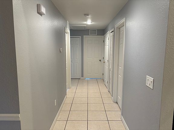 4th image of 134 Hightower Ave S