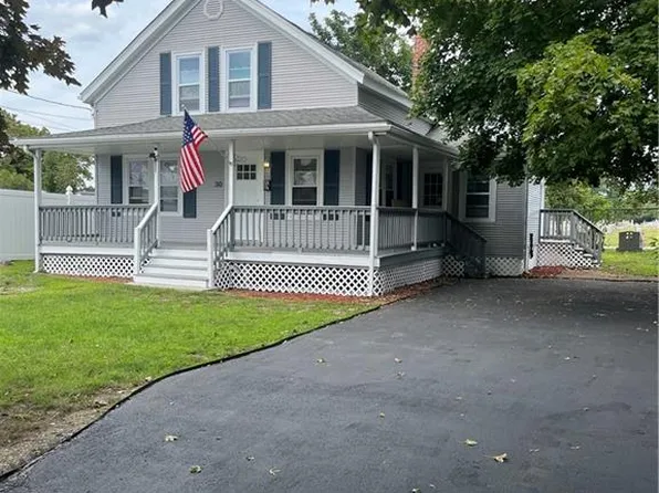 30 Eddington St, Pawtucket, RI 02861