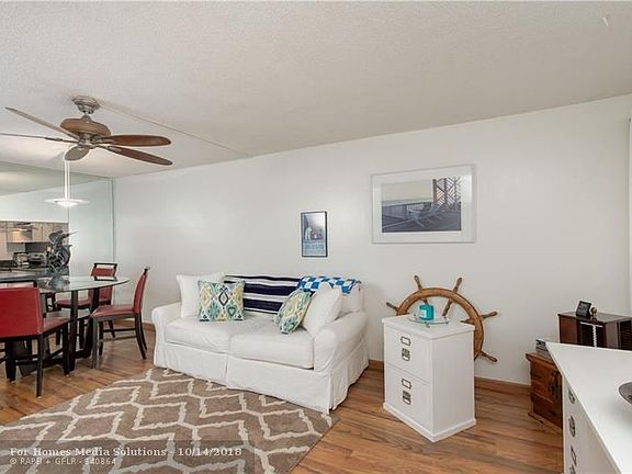 4th image of 2307 S Cypress Bend Dr APT 305