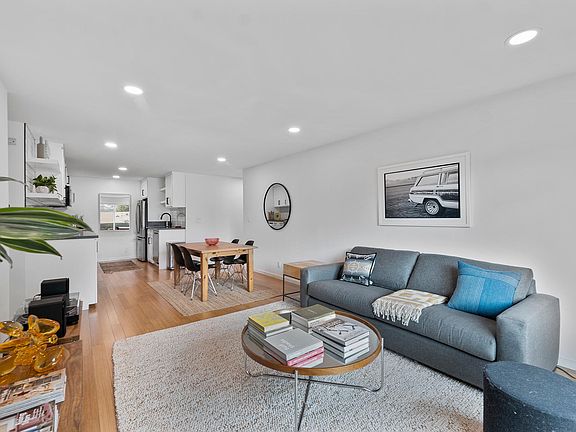 2nd image of 2714 Auburn St APT 3