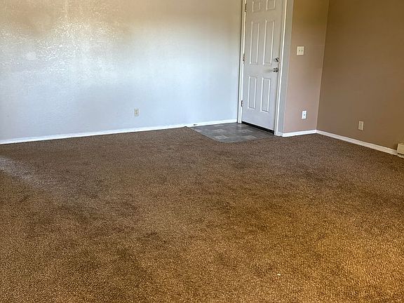 4th image of 212 N Roosevelt St #15