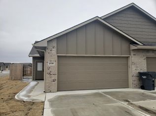 4739 N Hillside Ct, Wichita, KS 67219