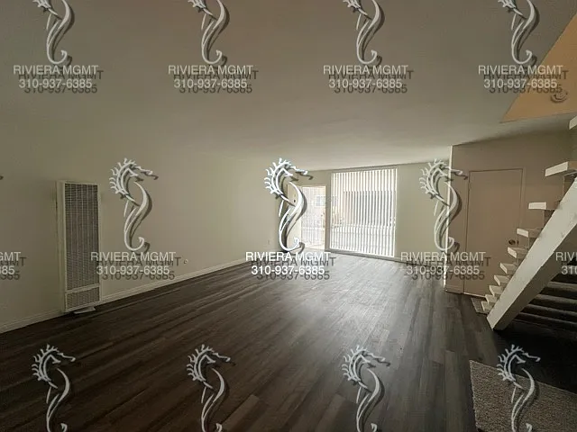 2 bed, 1.5 bath, 1200 sqft, $3,300 — Photo 3