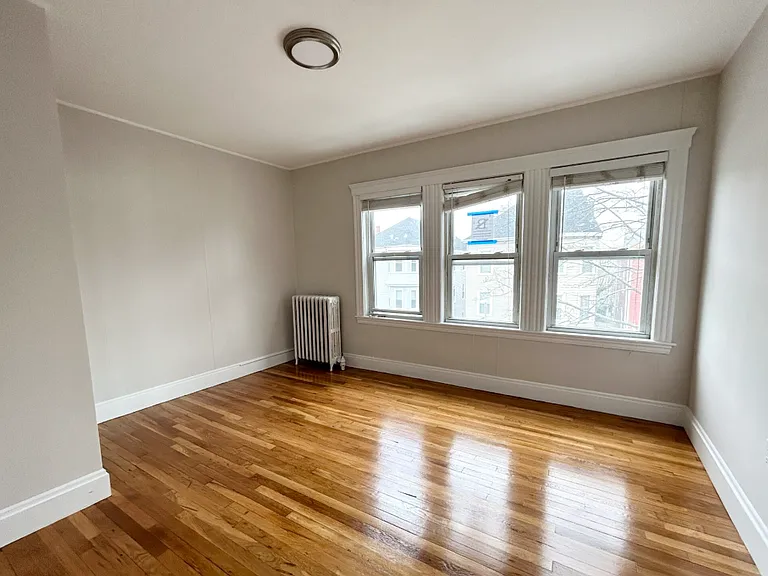 120 Hillside St #2F — Photo 8