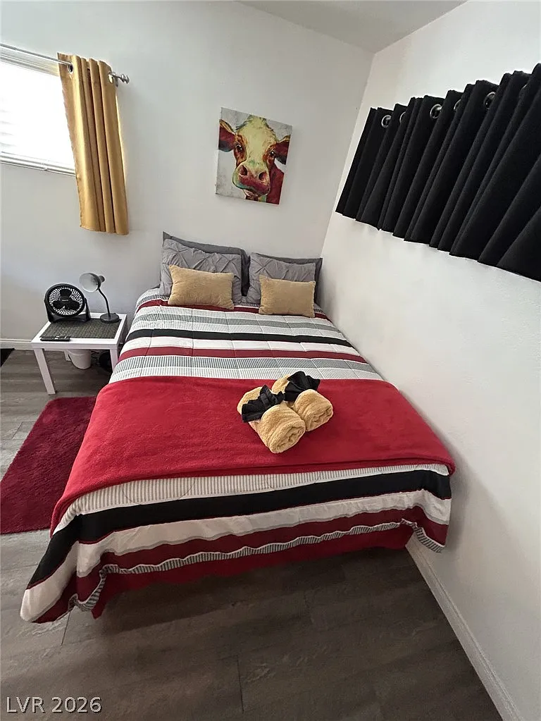 Studio, 400 sqft, $1,150 — Photo 2