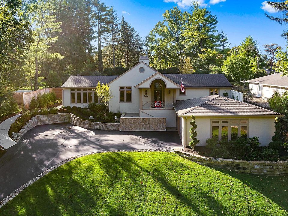 1st image of 2665 Fairfax Dr
