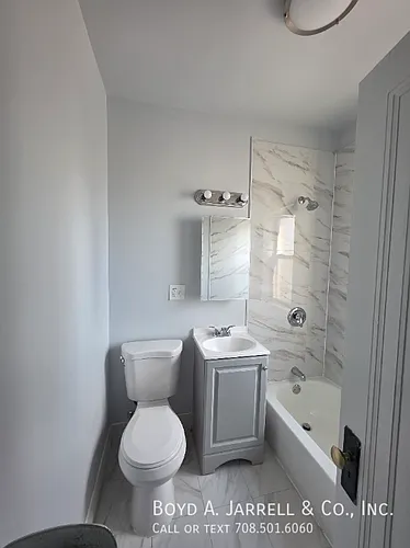 10855 S Vernon Ave #109-55-2W Photo 1