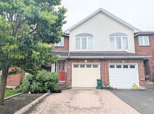 38 Springcreek Cres, Ottawa, ON K2M2M2