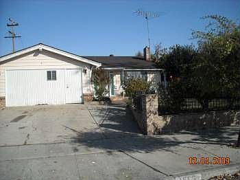 1st image of 1866 Martello Dr