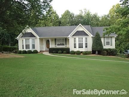 Front of House from Yellowhammer Drive