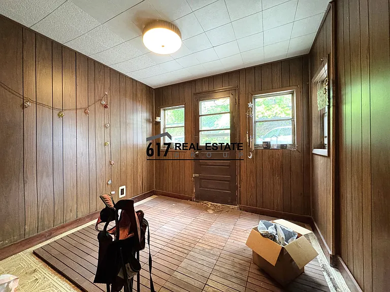 30 Claflin Rd — Photo 10