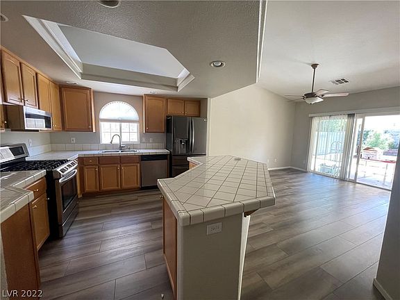 4th image of 9729 Driftwood Island Ct