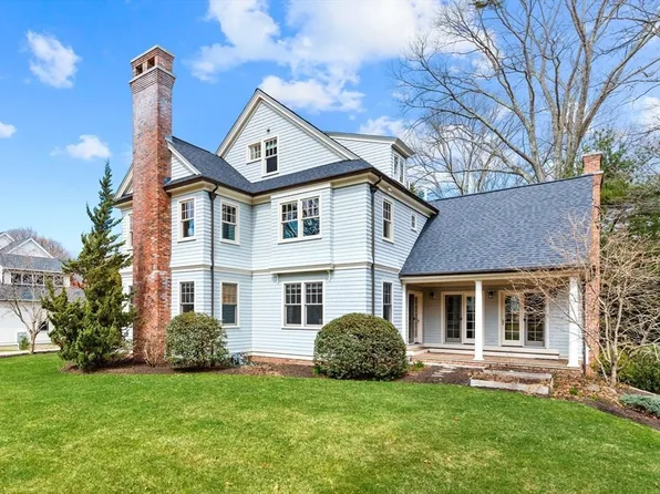 22 Fairbanks Rd, Lexington, MA 02421