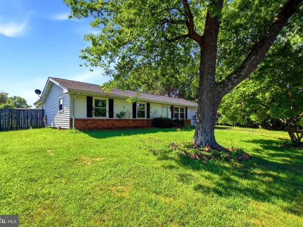1100 N Sterling Blvd, Sterling, VA 20164