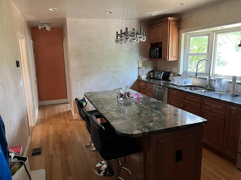 18 Meridian Pkwy #2 — Photo 8