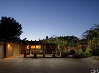 1716 Country Club Dr, Redlands, CA 92373