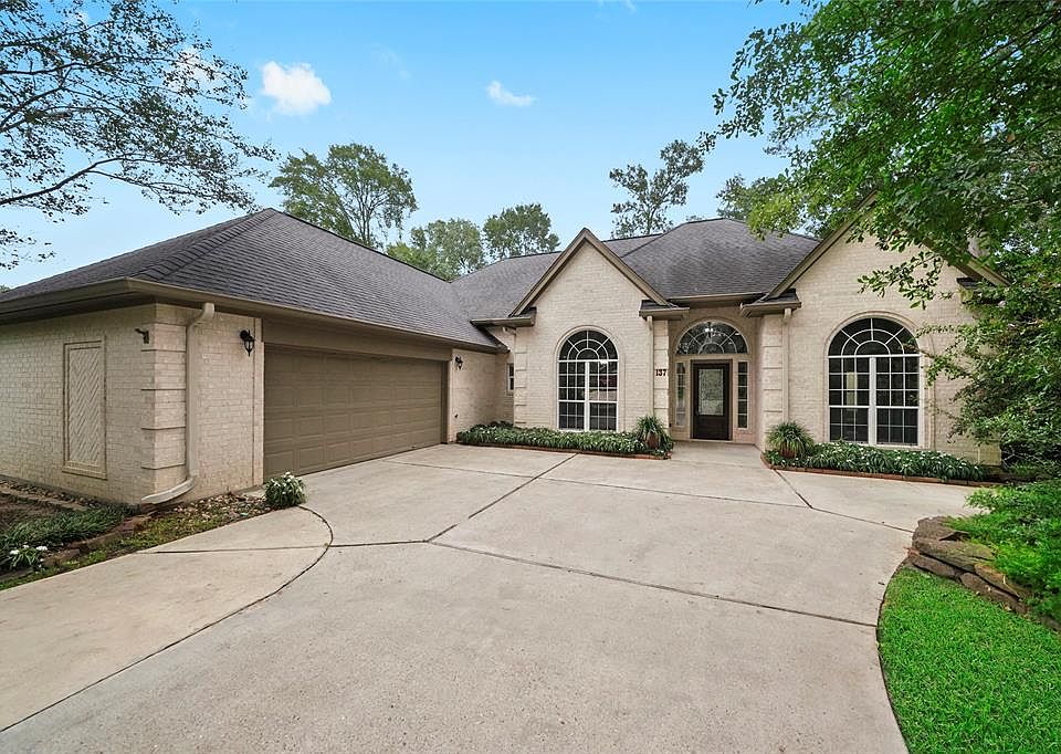 1st image of 137 Dawns Edge Dr
