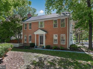 19907 Waxmyrtle Way, Gaithersburg, MD 20886