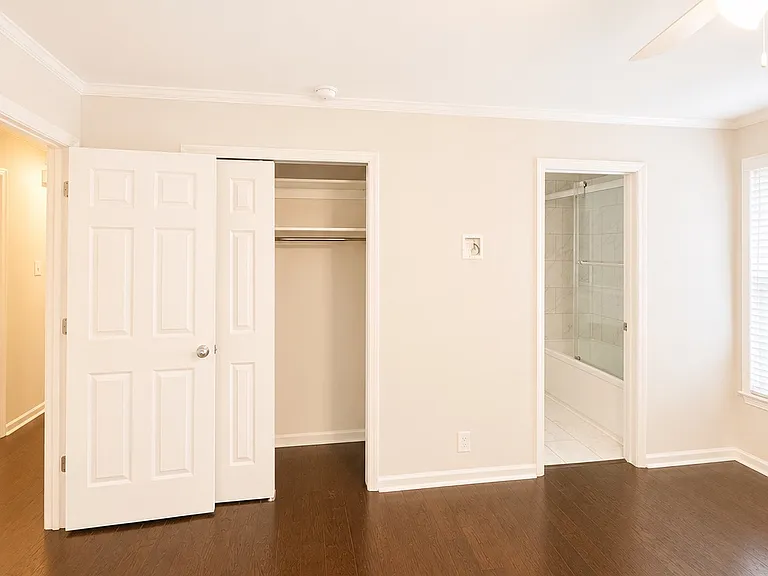 2134 Clinchfield Dr — Photo 19