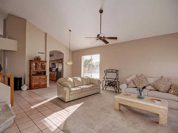 5th image of 871 W Hackberry Dr