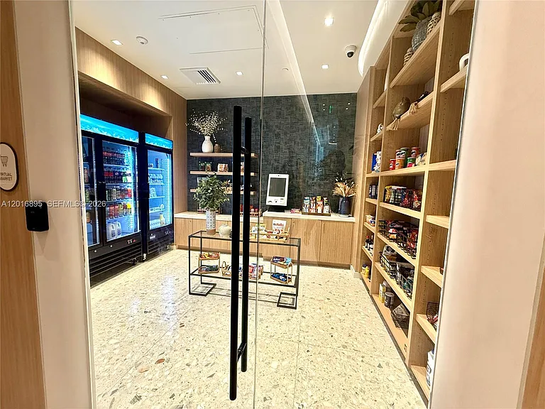 77 SE 5th St #1213 — Photo 41