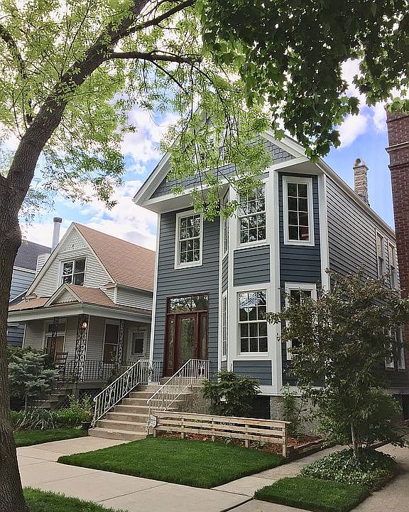 2nd image of 1920 W Farragut Ave