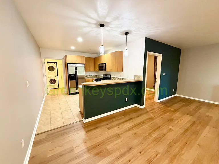 8514 N Central St — Photo 11