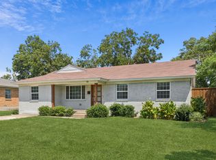 519 Royal Crest Dr, Richardson, TX 75081