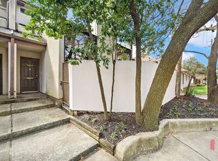 2607 Rice Blvd, Houston, TX 77005