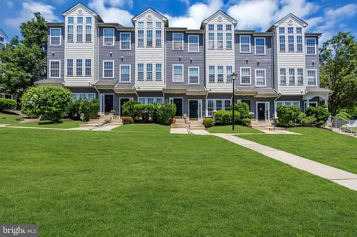 9 River Ln Photo 1