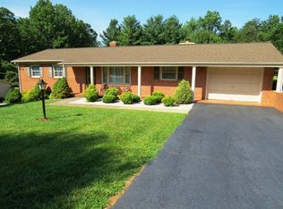 1450 Country Ridge Rd, Bassett, VA 24055