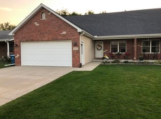 344 Cassidy Ct #A, Utica, IL 61373