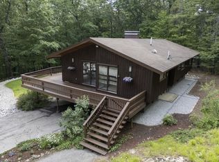 38 Pinecrest Drive, Bedford, NH 03110