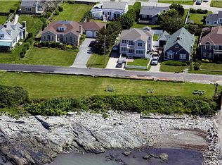 106 Esplanade, Middletown, RI 02842