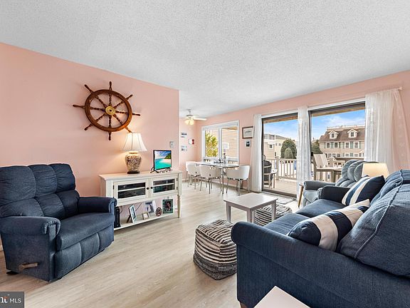 5th image of 3601 Long Beach Blvd Unit 12