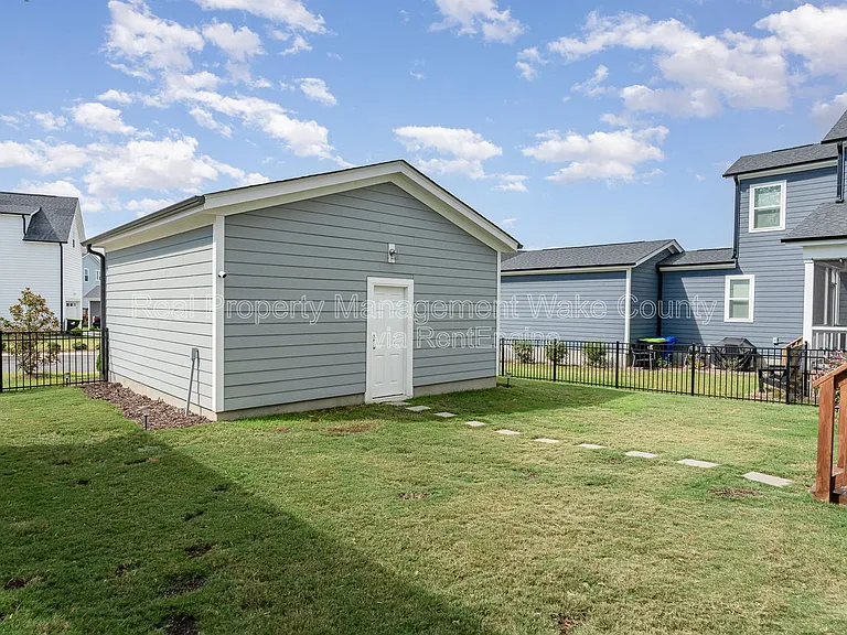 45 Millennium Dr — Photo 25
