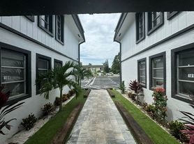 Fillmore Gardens LLC, 2 bedrooms