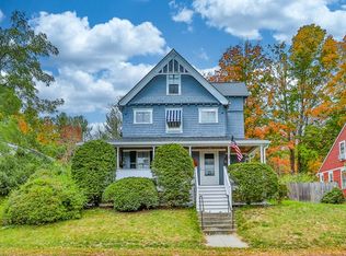 11 Lovers Ln, Harvard, MA 01451