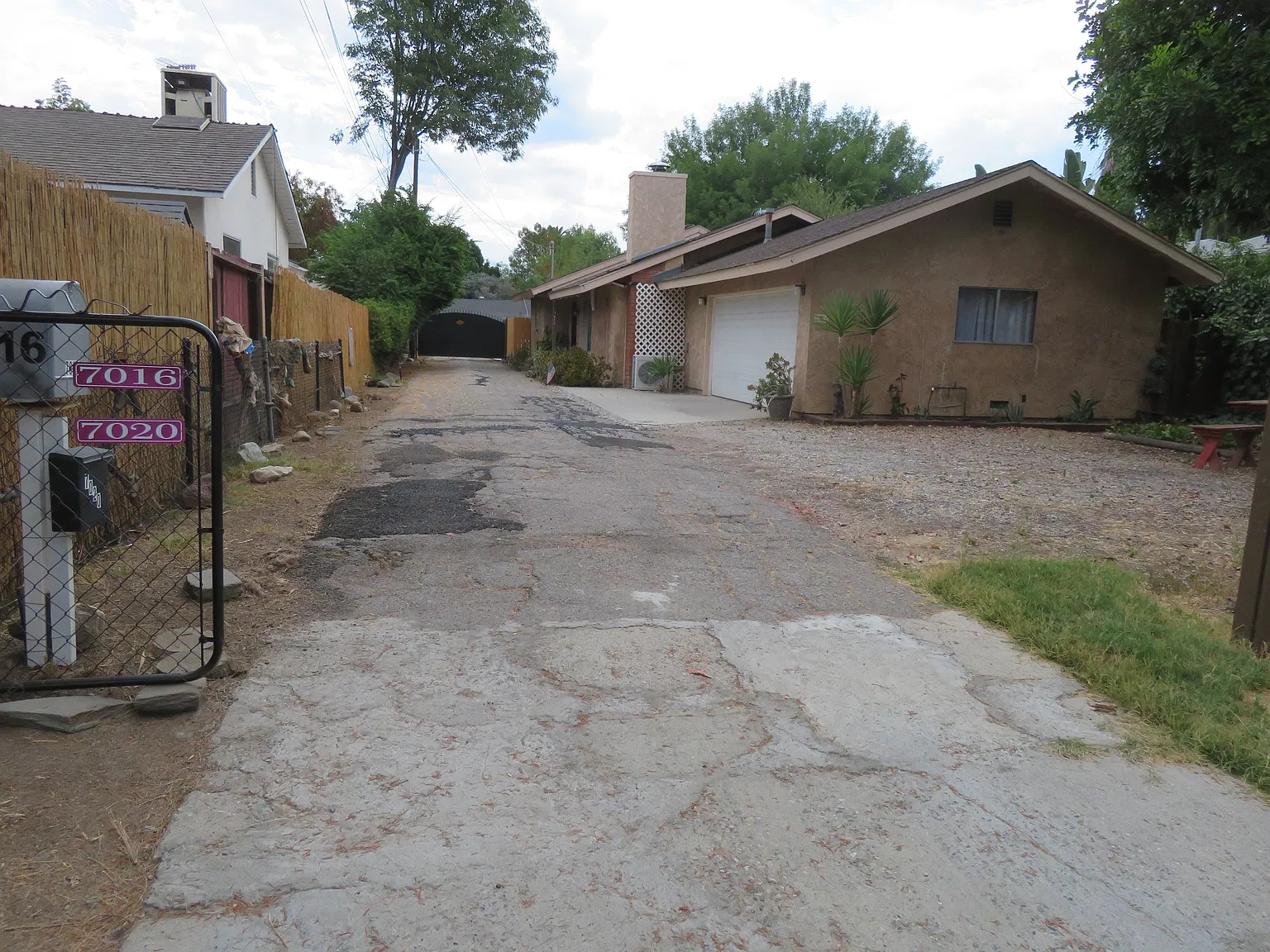 2 bed, 1800 sqft, $3,550 — Photo 2