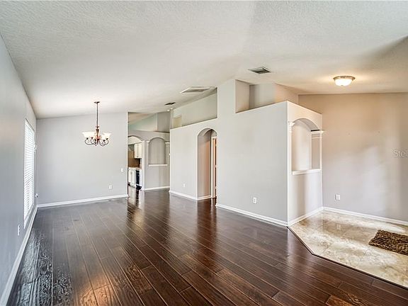 5th image of 12410 Cedarfield Dr